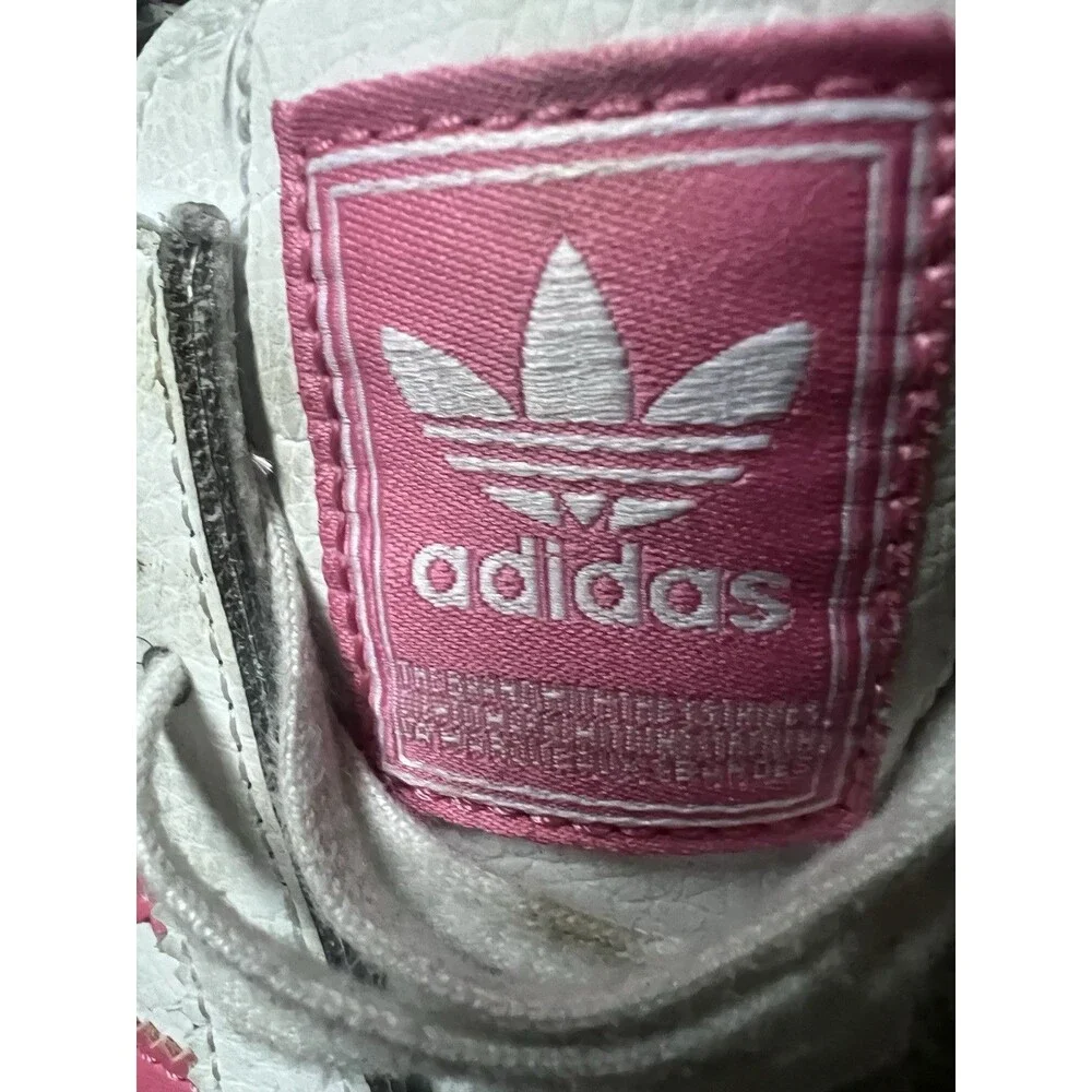 Adidas Samoa Kids Size 2 Athletic Sneakers Shoes Pink & White